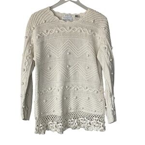 Vintage Hand Knit Cottagecore Sweater Size S